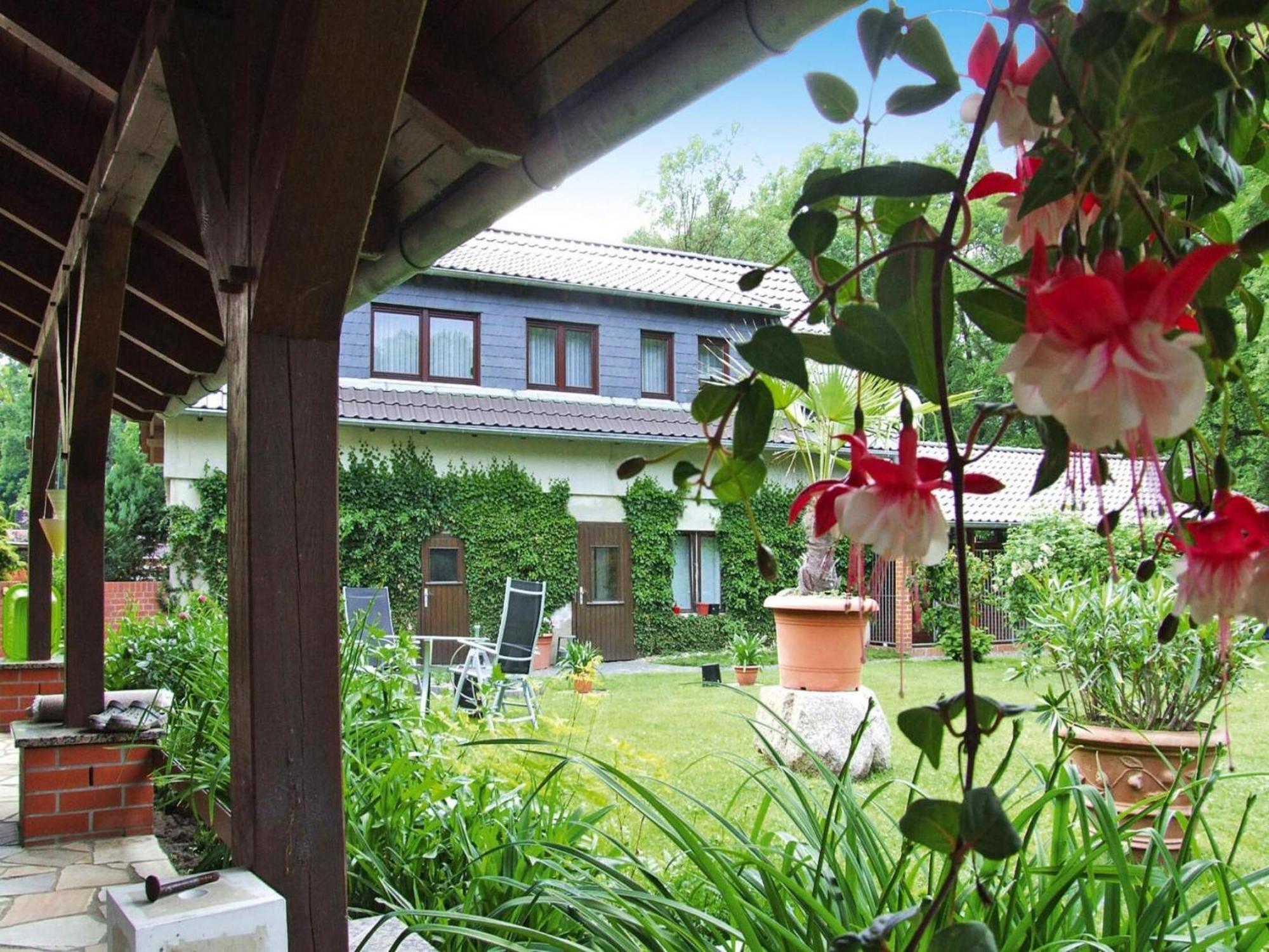 Apartment, Altdoebern Altdobern Buitenkant foto